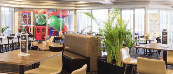 Picture of a restaurant and kids indoor playground